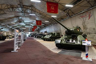 肉鸽游戏《维兹之刃》Steam页面开放 发售日待定